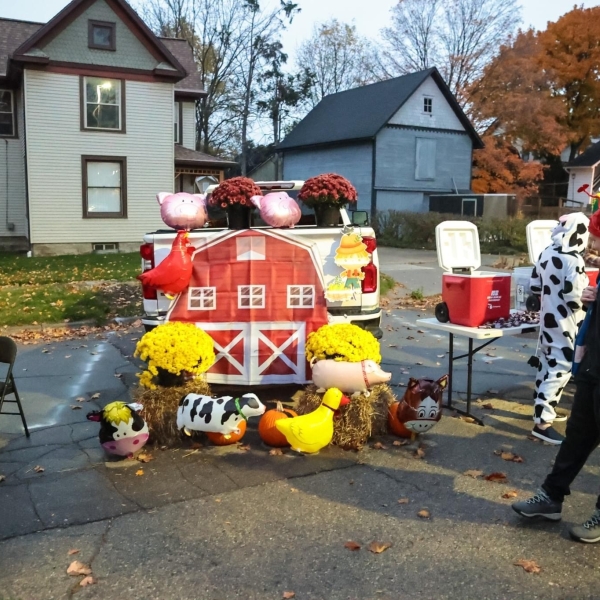 Saline Trunk or Treat